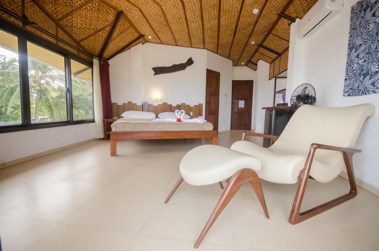 Ralph'S Place Balabag  Екстер'єр фото